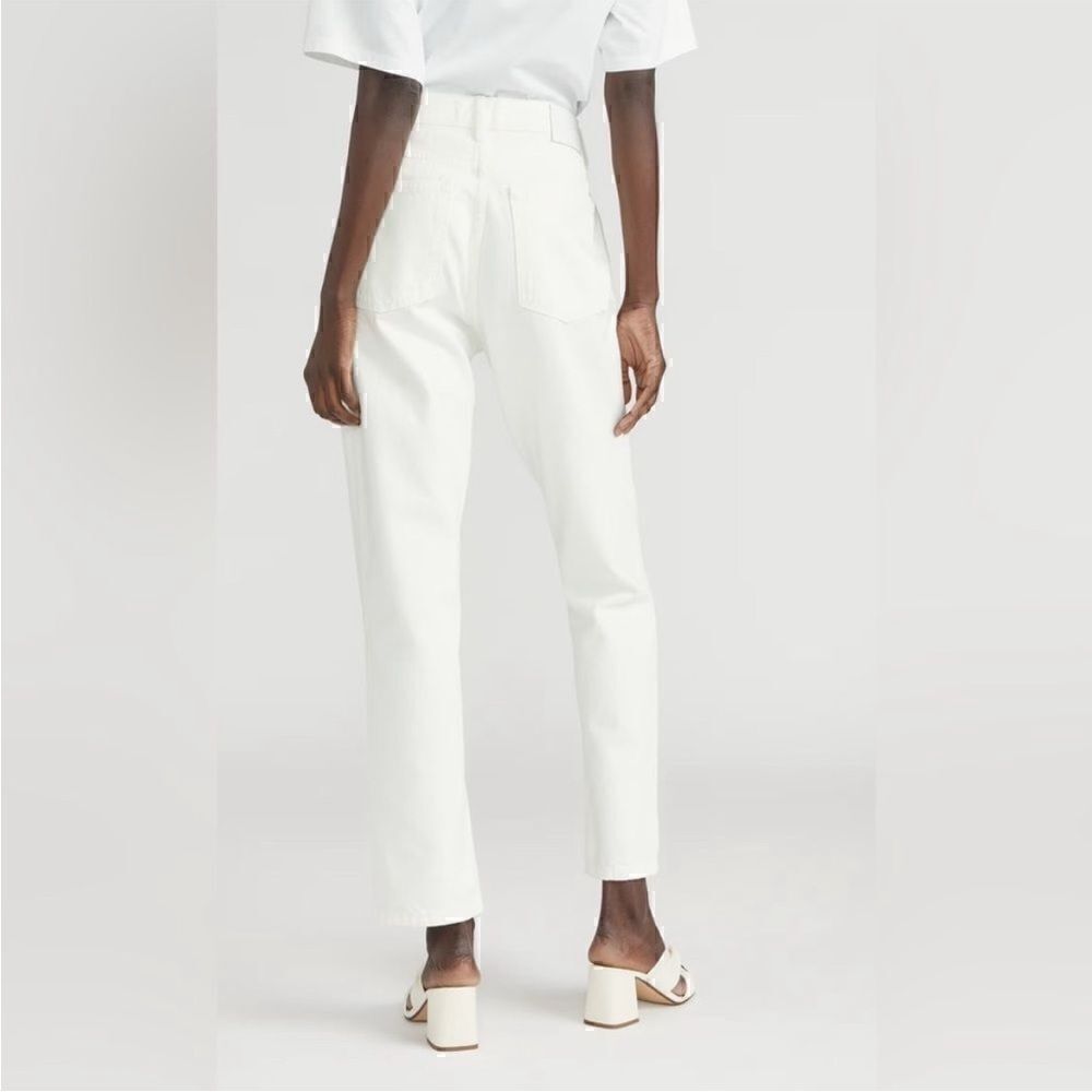 NWT Everlane Organic Cotton The '90s Cheeky®
Jean in Bone Size 24 - Picture 2 of 14